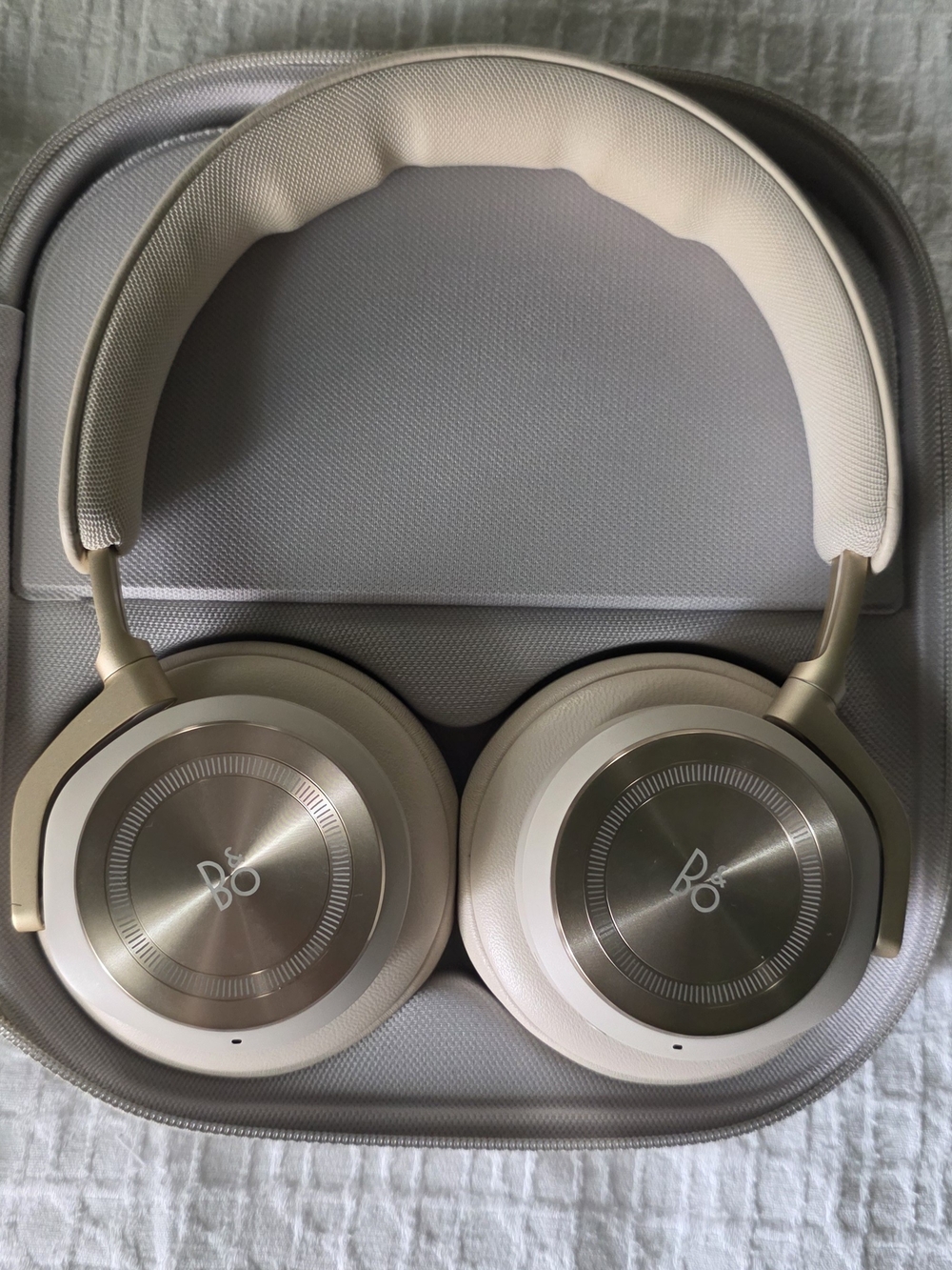 Bang & Olufsen HX Over-Ear Headphones - Sand/Gold